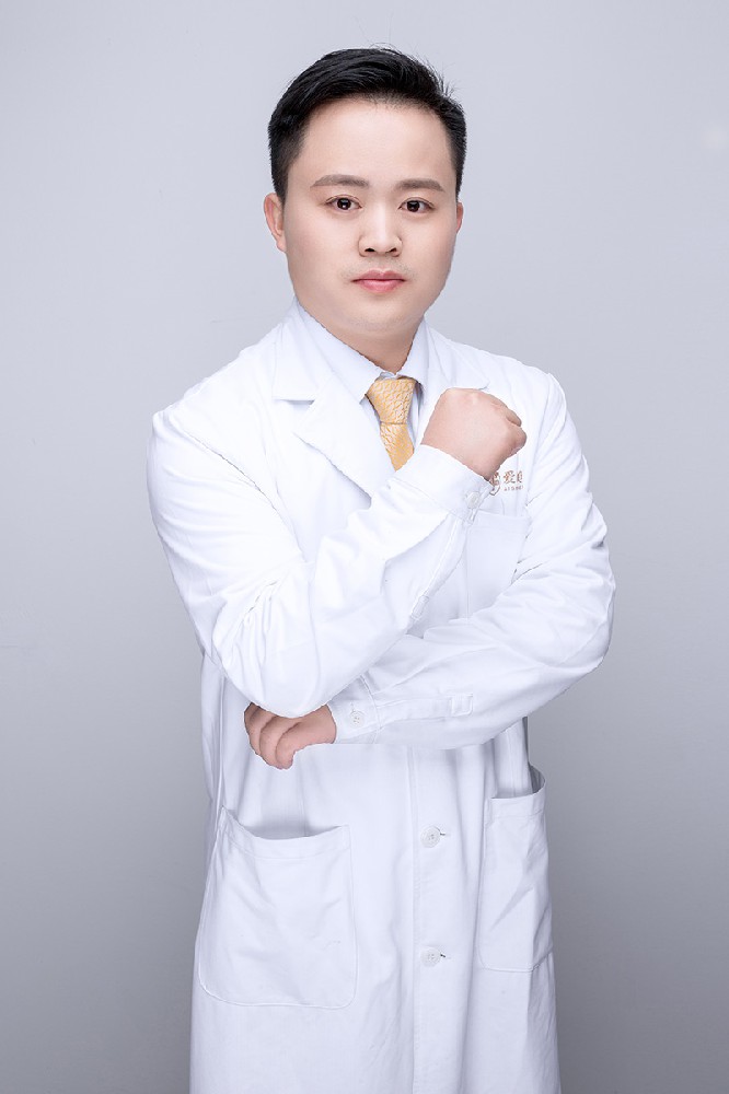 周启明